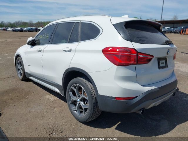 Photo 2 VIN: WBXHT3C31GP889333 - BMW X1 