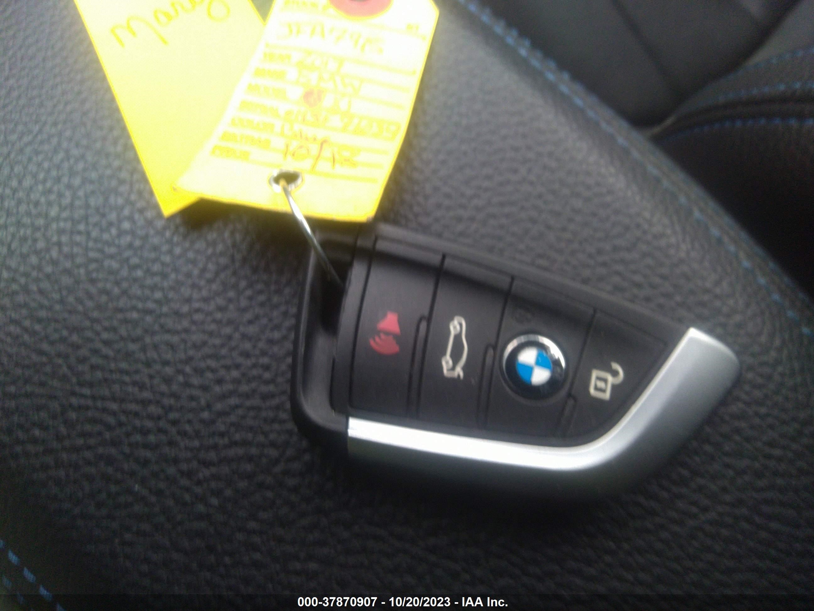 Photo 10 VIN: WBXHT3C31H5F71034 - BMW X1 