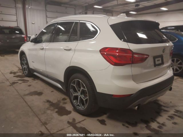 Photo 2 VIN: WBXHT3C31H5F76458 - BMW X1 