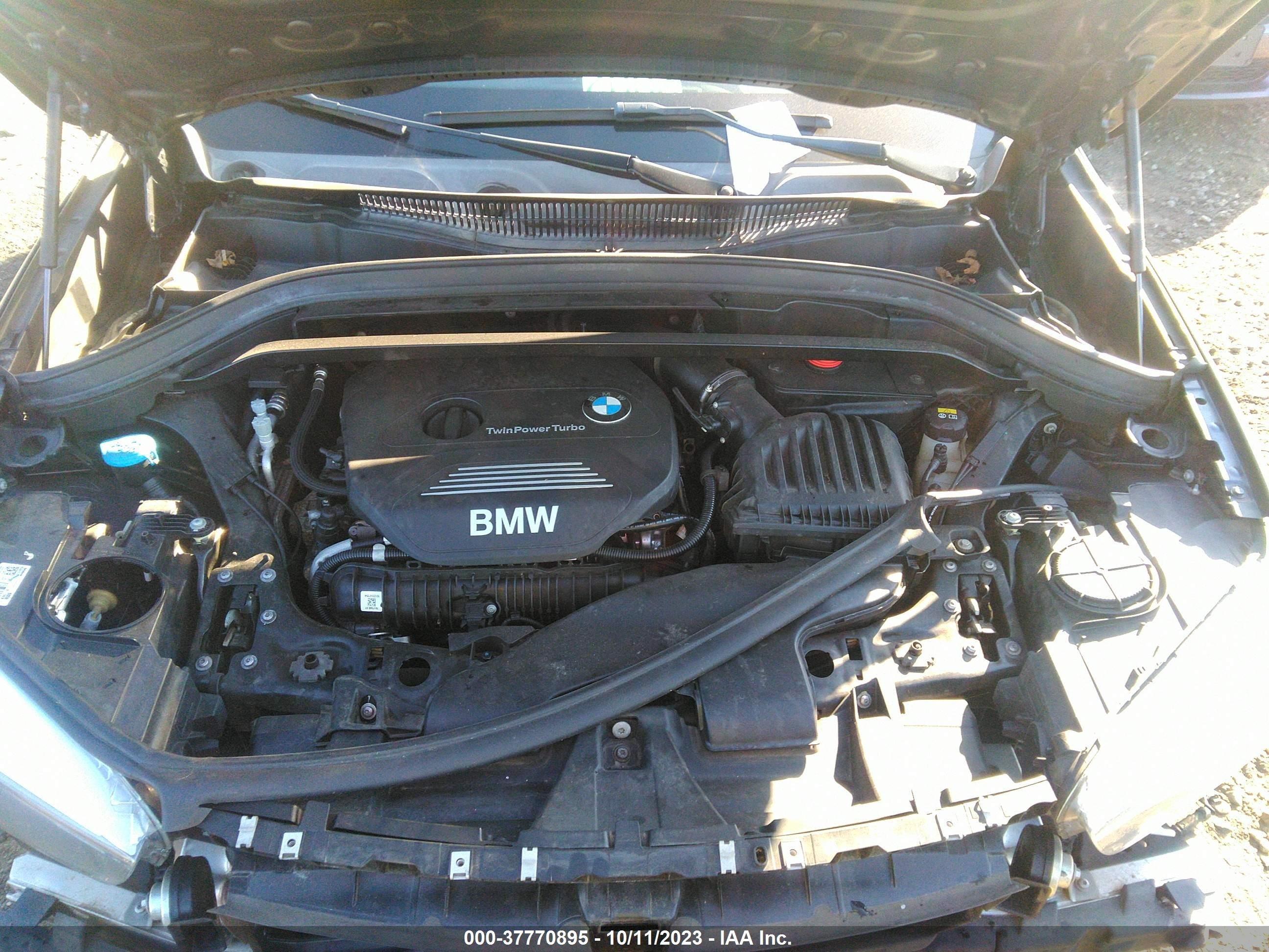 Photo 9 VIN: WBXHT3C31H5F80154 - BMW X1 