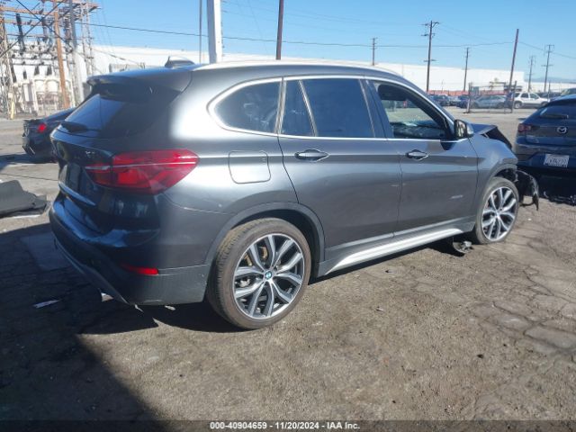 Photo 3 VIN: WBXHT3C31H5F81174 - BMW X1 