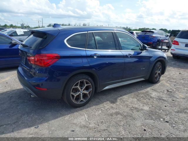 Photo 3 VIN: WBXHT3C31H5F82633 - BMW X1 