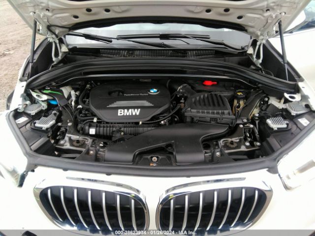 Photo 9 VIN: WBXHT3C31J3H30619 - BMW X1 