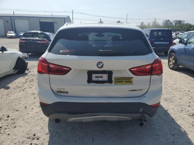 Photo 5 VIN: WBXHT3C31J3H31639 - BMW X1 