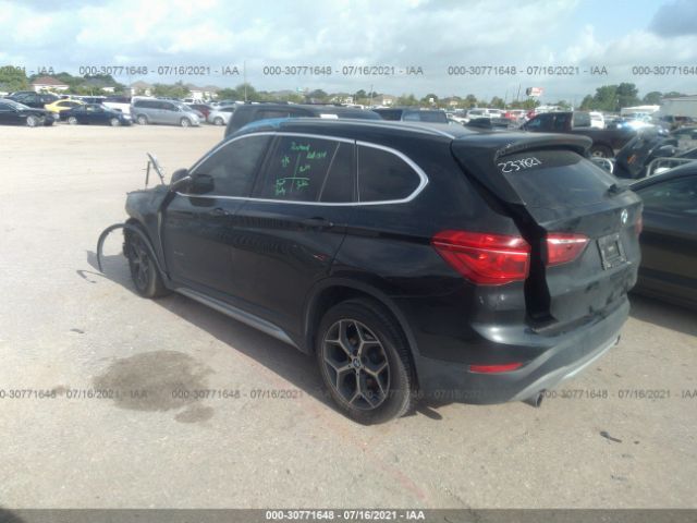 Photo 2 VIN: WBXHT3C31J5K23012 - BMW X1 