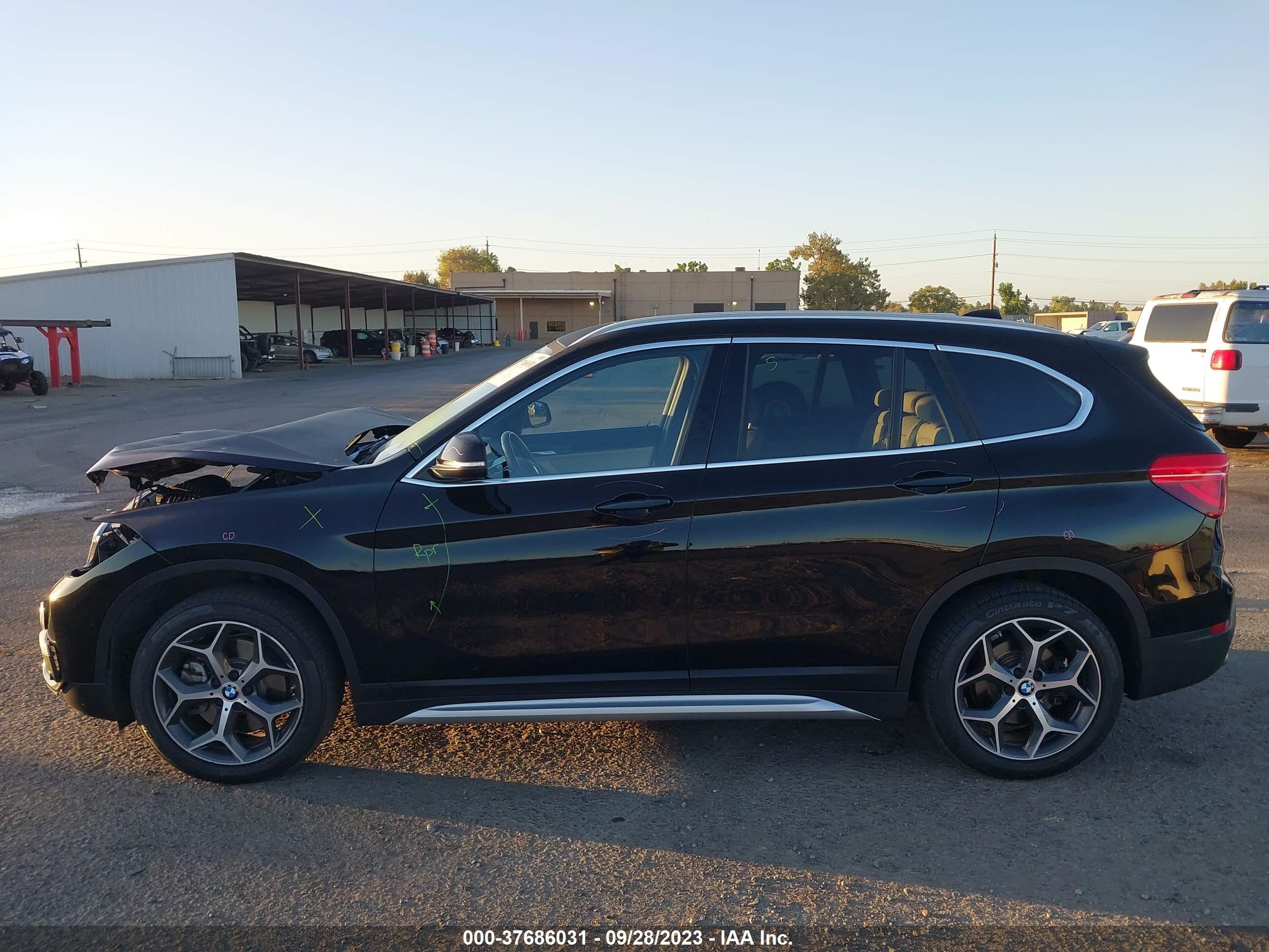 Photo 13 VIN: WBXHT3C31J5L35177 - BMW X1 