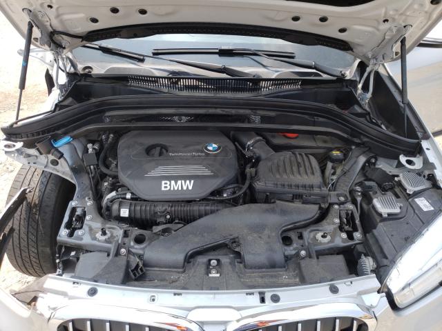 Photo 6 VIN: WBXHT3C32H5F70040 - BMW X1 