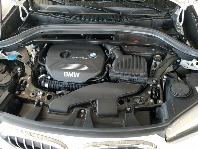 Photo 6 VIN: WBXHT3C32H5F71639 - BMW X1 XDRIVE2 