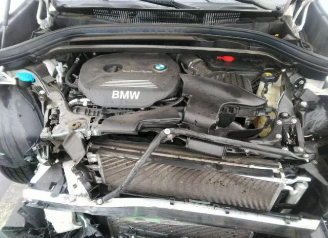 Photo 9 VIN: WBXHT3C32H5F78090 - BMW X1 