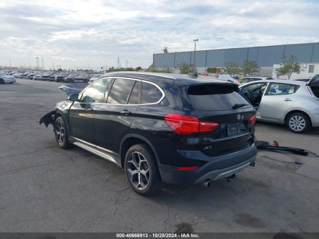 Photo 2 VIN: WBXHT3C32J5L26858 - BMW X1 