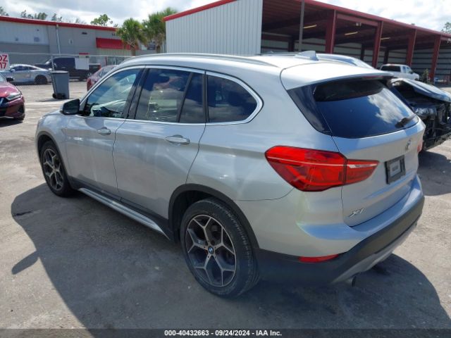 Photo 2 VIN: WBXHT3C32J5L31901 - BMW X1 