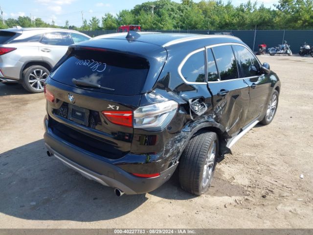 Photo 3 VIN: WBXHT3C33GP883436 - BMW X1 