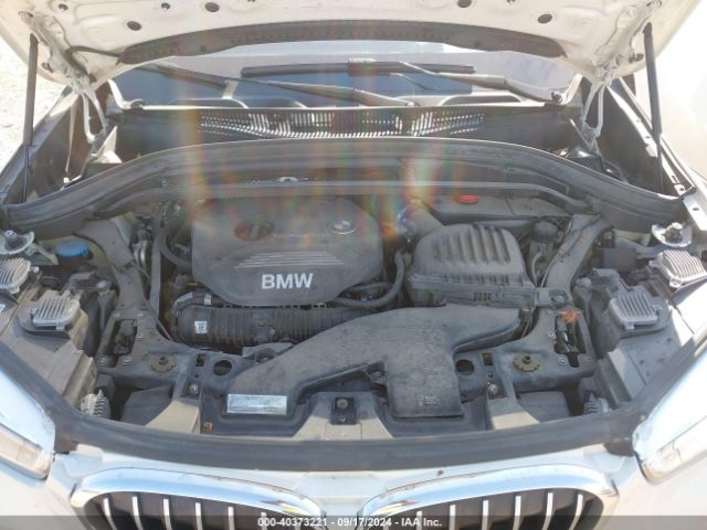 Photo 9 VIN: WBXHT3C33GP883582 - BMW X1 