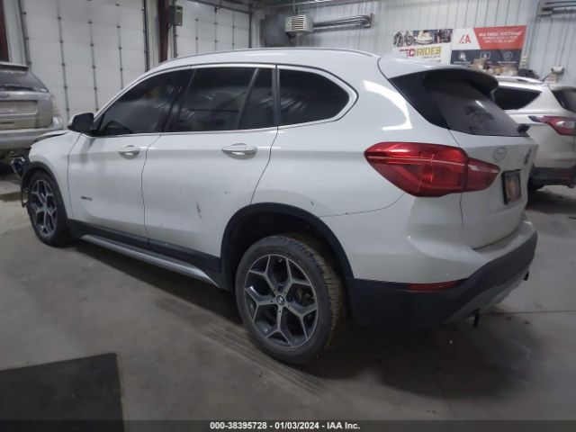 Photo 2 VIN: WBXHT3C33H5F69043 - BMW X1 