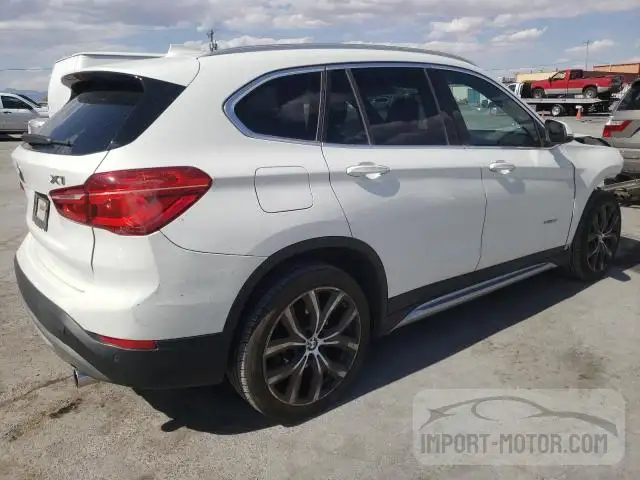 Photo 2 VIN: WBXHT3C33H5F86960 - BMW X1 