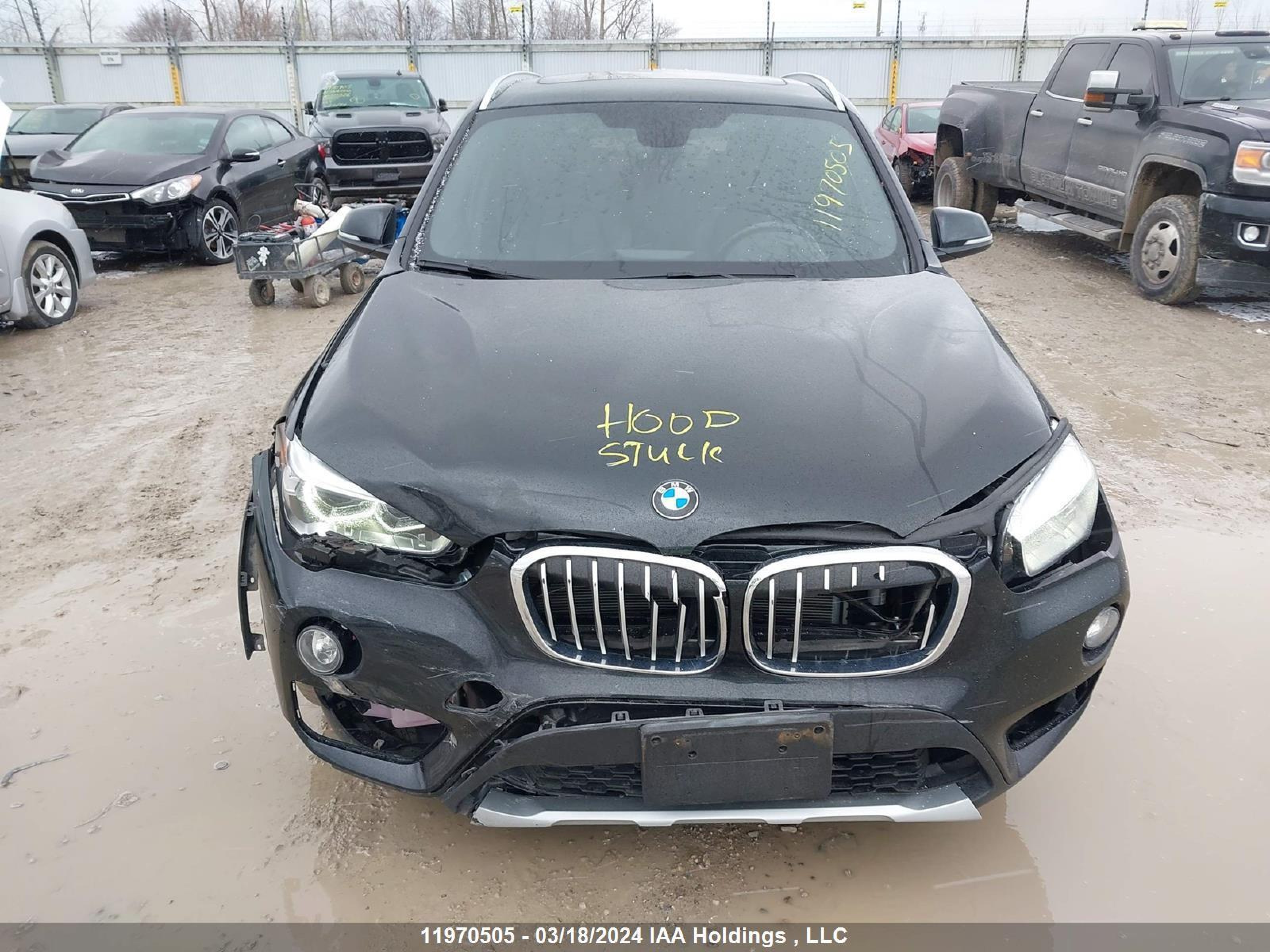 Photo 11 VIN: WBXHT3C33J5F90643 - BMW X1 