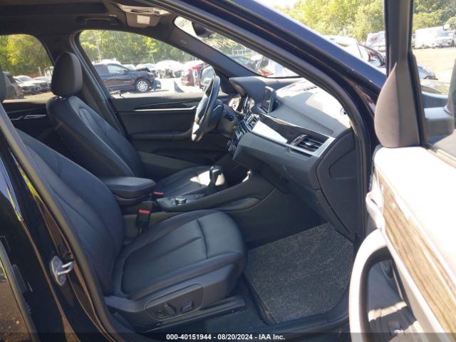 Photo 4 VIN: WBXHT3C33J5L33737 - BMW X1 