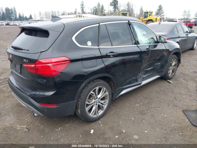 Photo 3 VIN: WBXHT3C34G5E50674 - BMW X1 