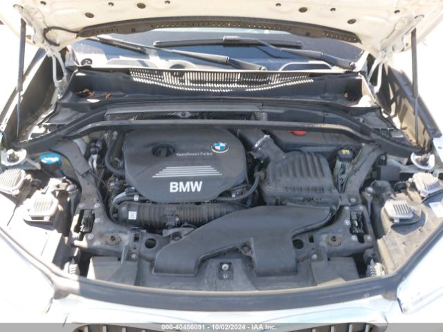 Photo 9 VIN: WBXHT3C34GP889973 - BMW X1 