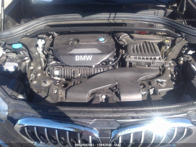 Photo 9 VIN: WBXHT3C34H5F81038 - BMW X1 