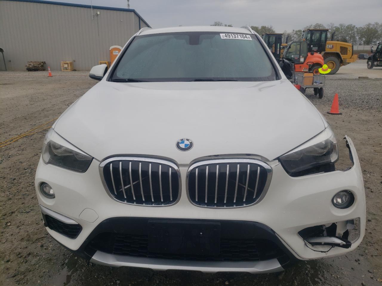 Photo 4 VIN: WBXHT3C35GP883308 - BMW X1 