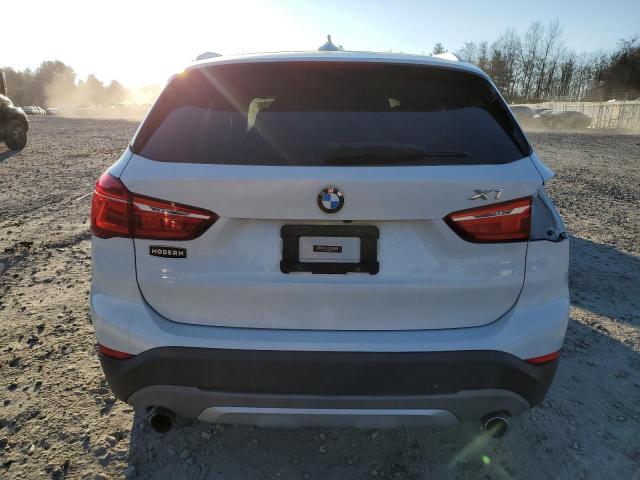 Photo 5 VIN: WBXHT3C35H5F67939 - BMW X1 