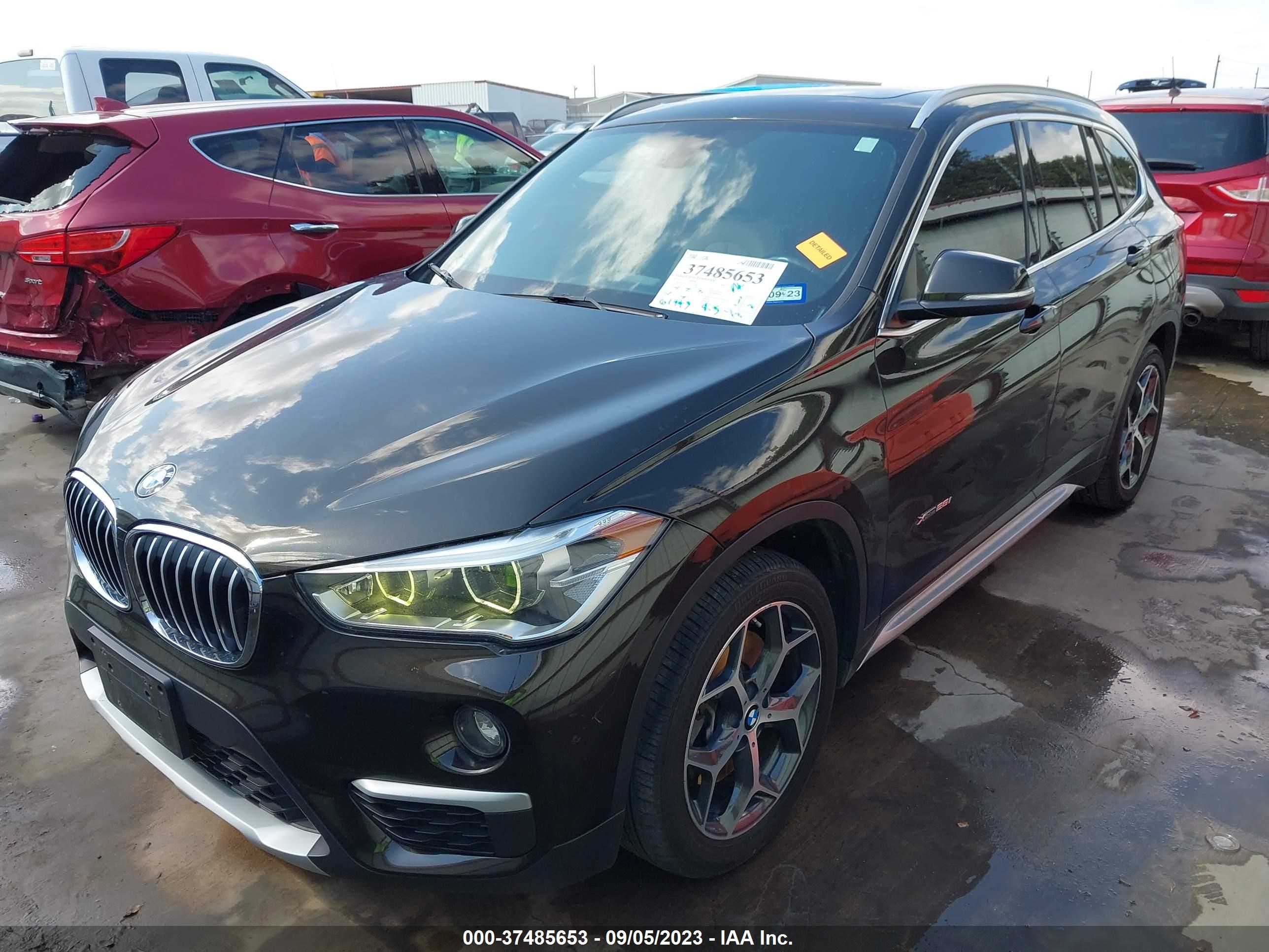 Photo 1 VIN: WBXHT3C35H5F71683 - BMW X1 