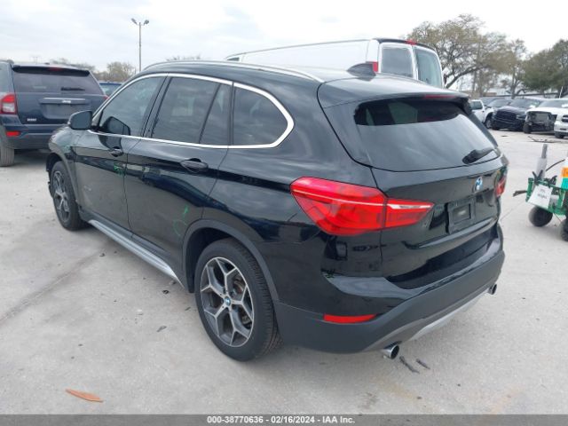 Photo 2 VIN: WBXHT3C35H5F76866 - BMW X1 