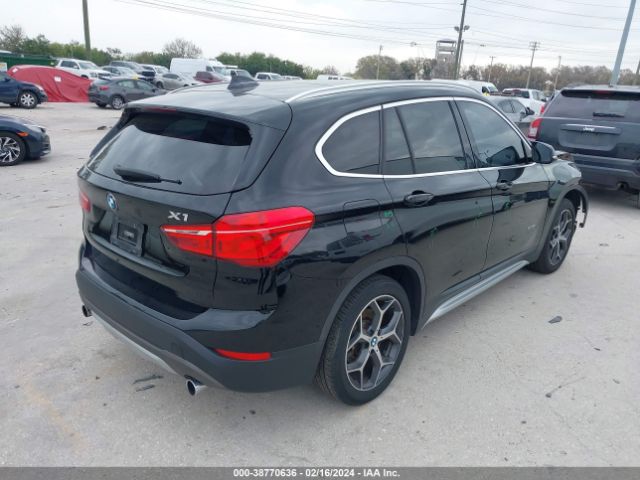 Photo 3 VIN: WBXHT3C35H5F76866 - BMW X1 