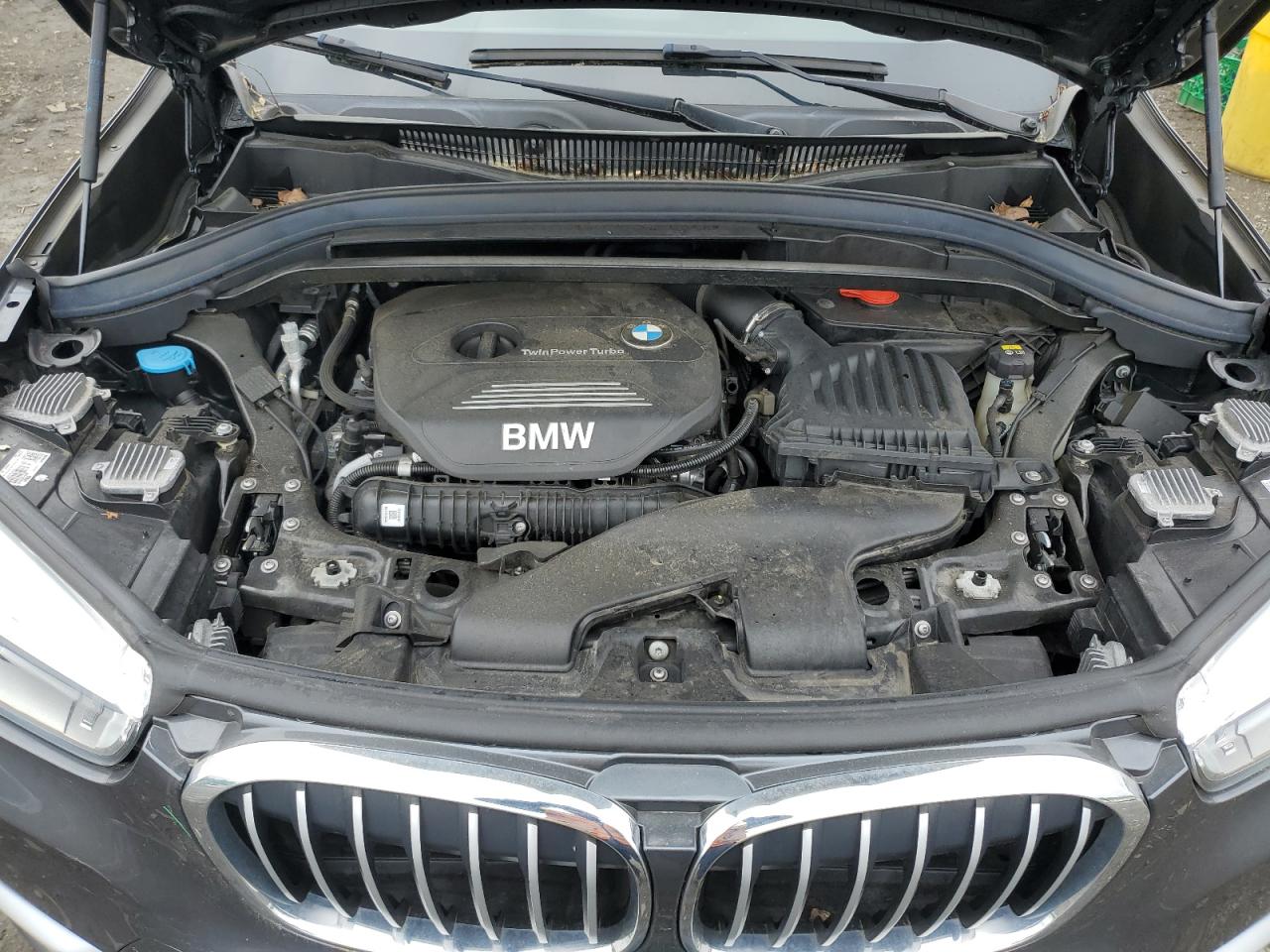 Photo 10 VIN: WBXHT3C35H5F79315 - BMW X1 