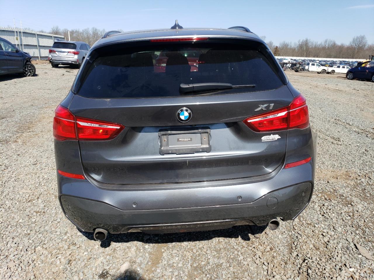 Photo 5 VIN: WBXHT3C35H5F81579 - BMW X1 