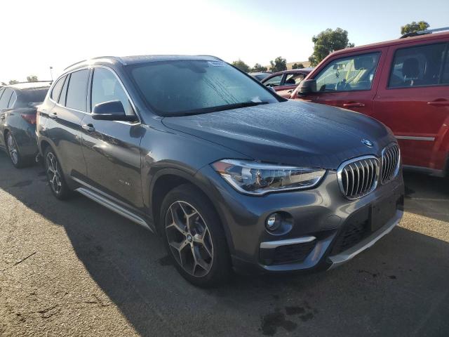 Photo 3 VIN: WBXHT3C35H5F86068 - BMW X1 