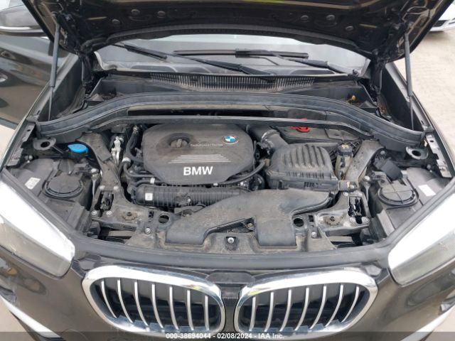 Photo 9 VIN: WBXHT3C35J5K31453 - BMW X1 