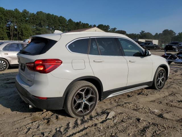 Photo 2 VIN: WBXHT3C35J5L30886 - BMW X1 XDRIVE2 