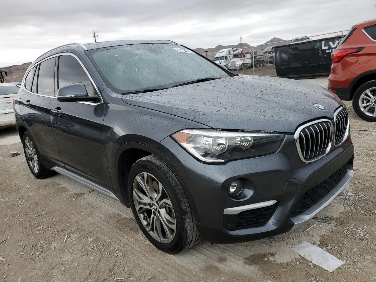 Photo 3 VIN: WBXHT3C36G5E50093 - BMW X1 