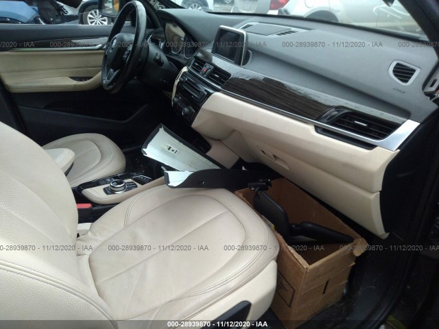 Photo 4 VIN: WBXHT3C36G5F64367 - BMW X1 