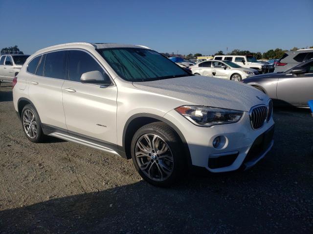 Photo 3 VIN: WBXHT3C36GP880871 - BMW X1 