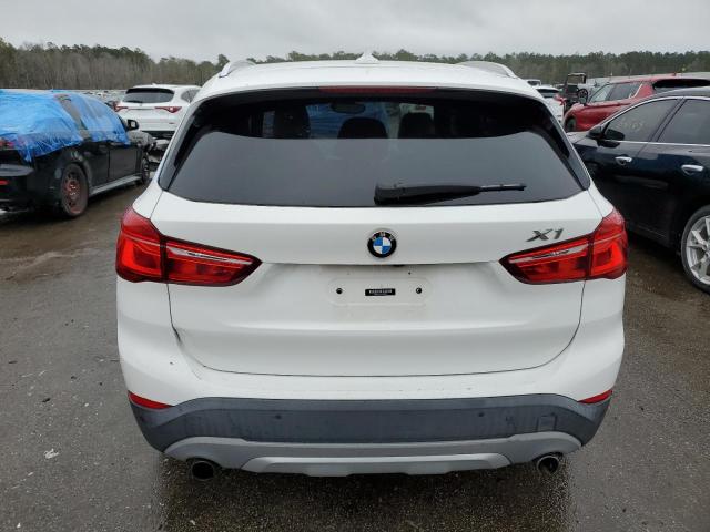 Photo 6 VIN: WBXHT3C36GP888405 - BMW X1 