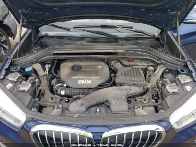 Photo 9 VIN: WBXHT3C36H5F75290 - BMW X1 