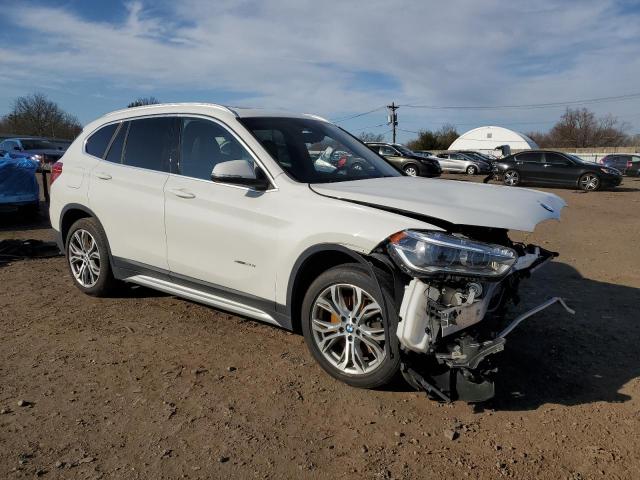 Photo 3 VIN: WBXHT3C36H5F76407 - BMW X1 