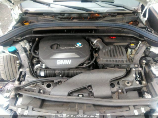 Photo 9 VIN: WBXHT3C36H5F77007 - BMW X1 