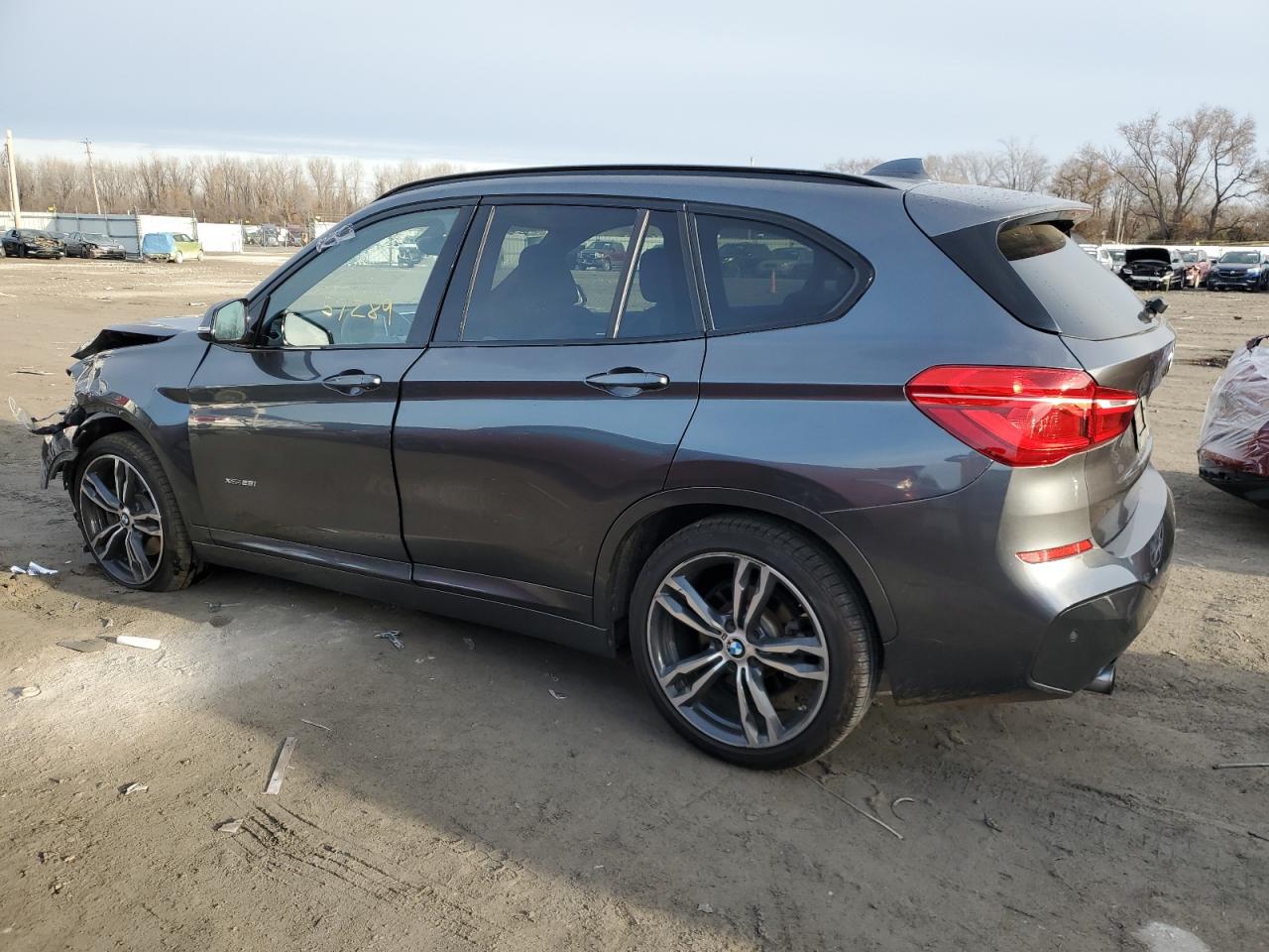 Photo 1 VIN: WBXHT3C36H5F79193 - BMW X1 