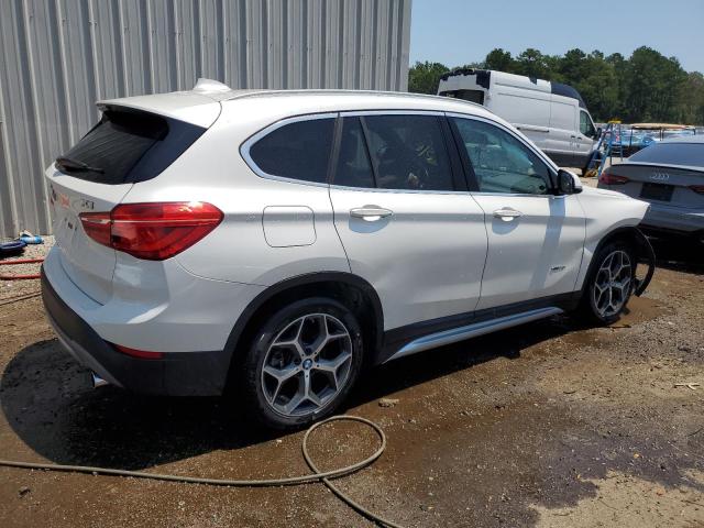 Photo 2 VIN: WBXHT3C36H5F79419 - BMW X1 XDRIVE2 