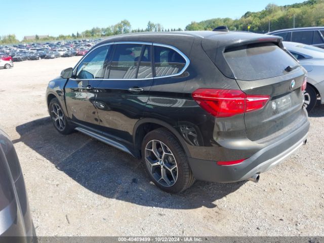 Photo 2 VIN: WBXHT3C36H5F81705 - BMW X1 