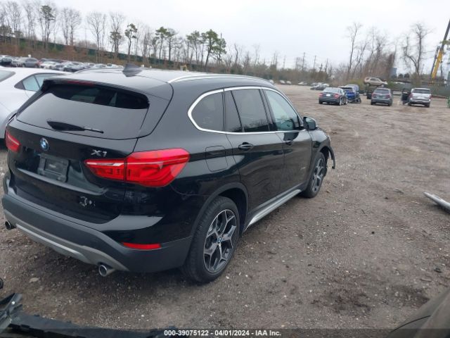 Photo 3 VIN: WBXHT3C36J5K30084 - BMW X1 