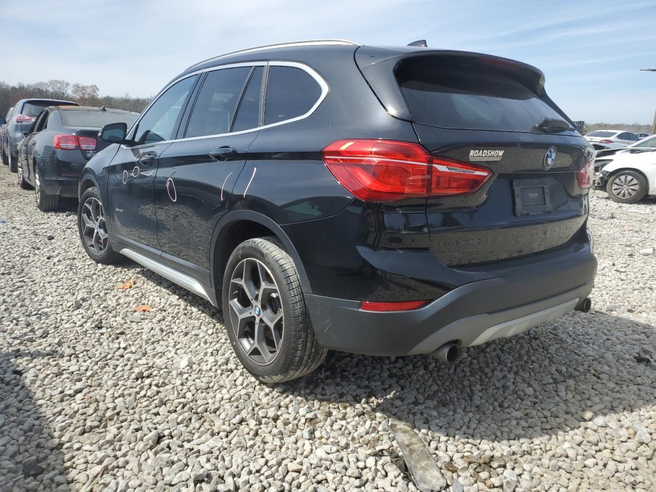 Photo 1 VIN: WBXHT3C37G5F65107 - BMW X1 