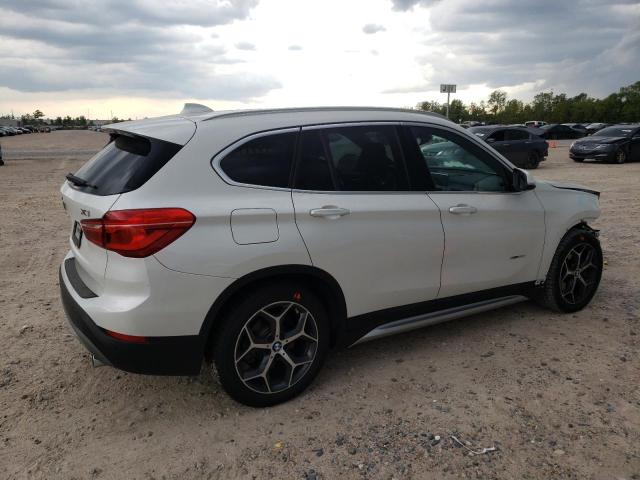 Photo 2 VIN: WBXHT3C37G5F66306 - BMW X1 