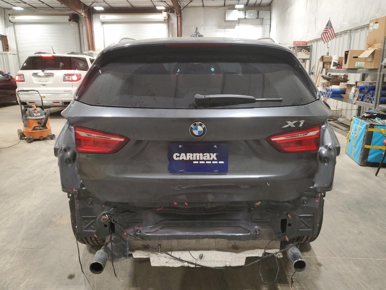 Photo 5 VIN: WBXHT3C37GP882371 - BMW X1 