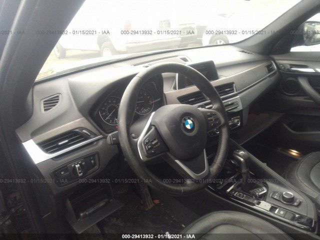 Photo 4 VIN: WBXHT3C37GP884198 - BMW X1 