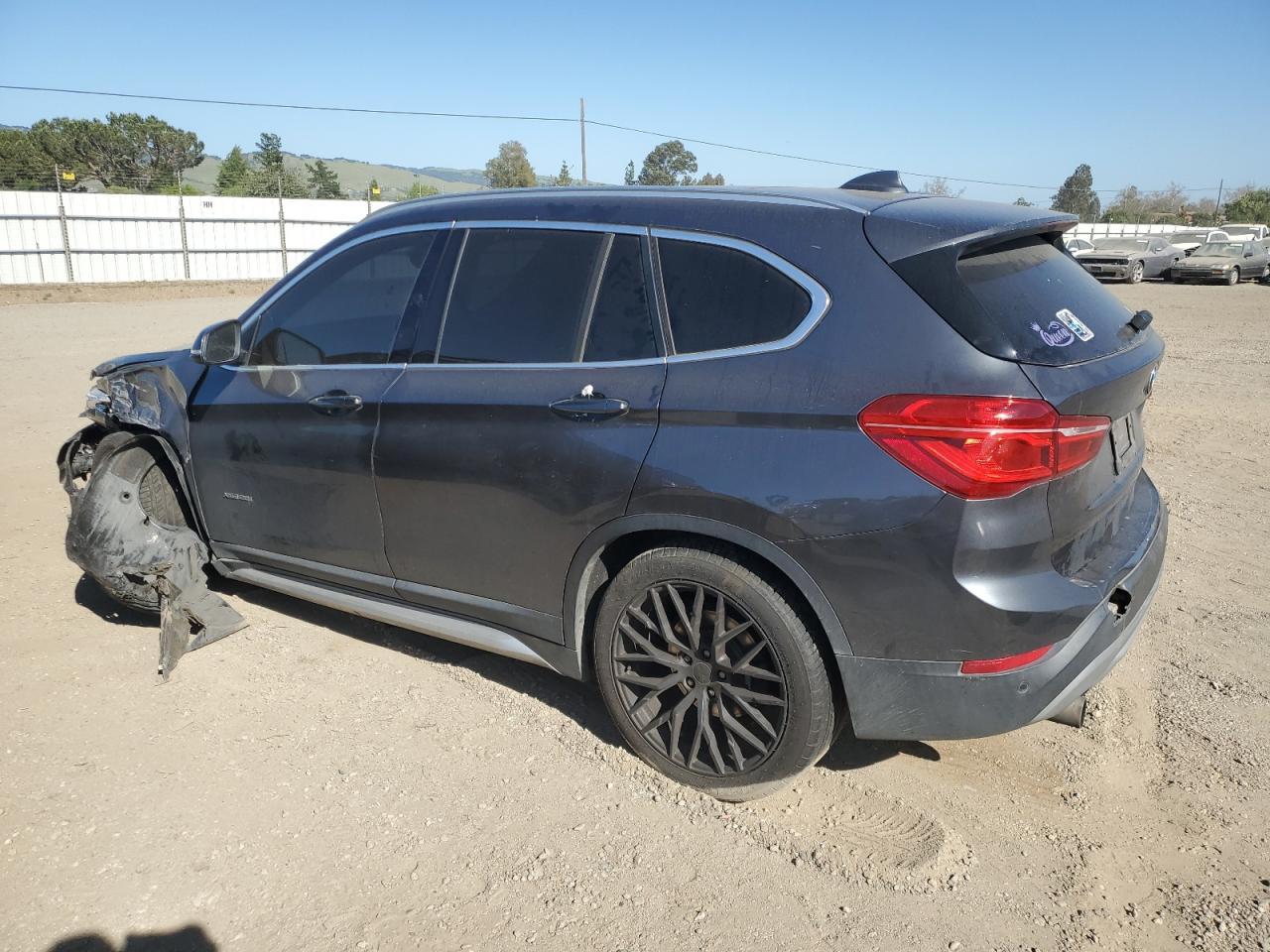 Photo 1 VIN: WBXHT3C37GP887456 - BMW X1 